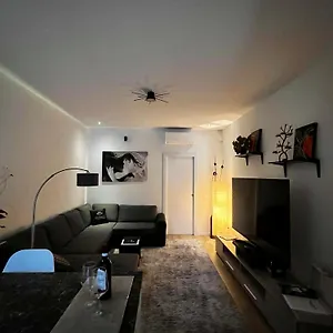 Appartamento Yea - Your Exclusive Loft Next To Station, Milano